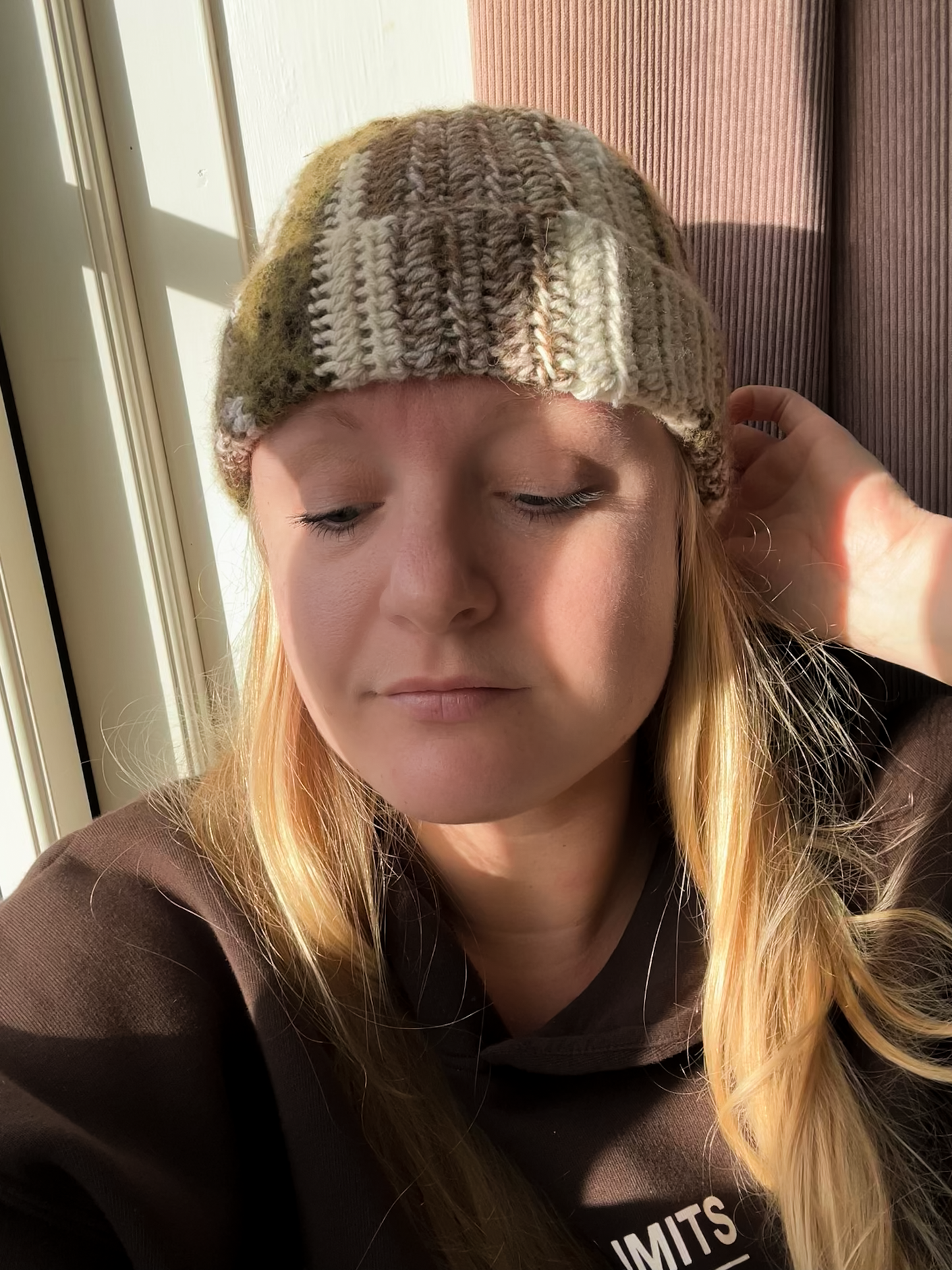 Hækleopskrift // "The Happy Hipster Hat"