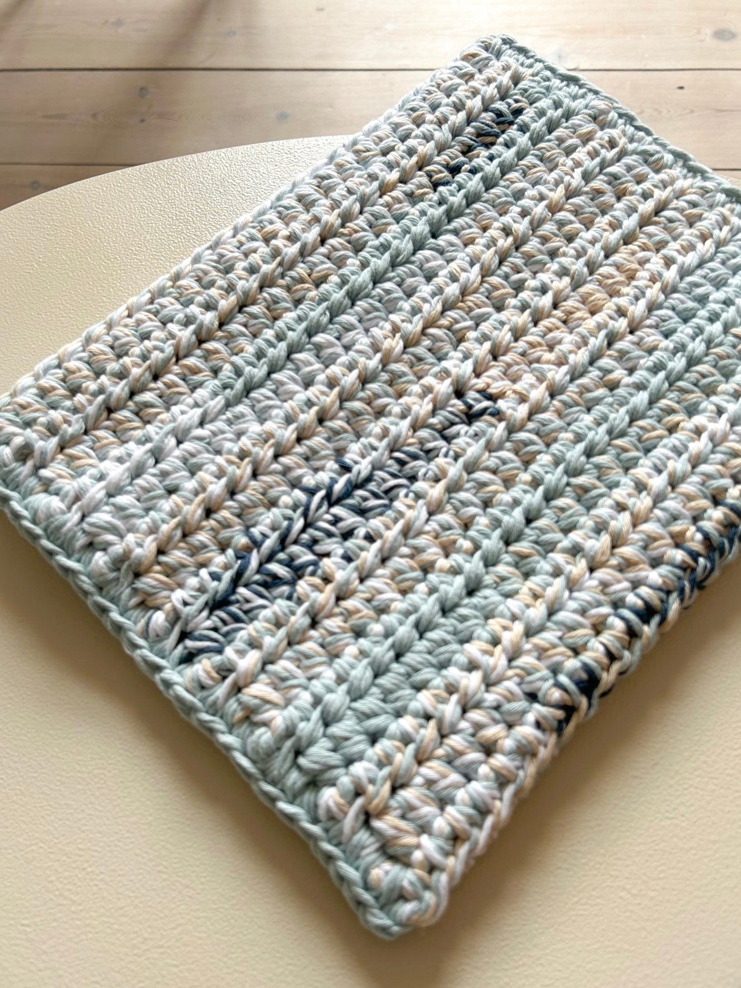 Clutch // MADE-TO-ORDER